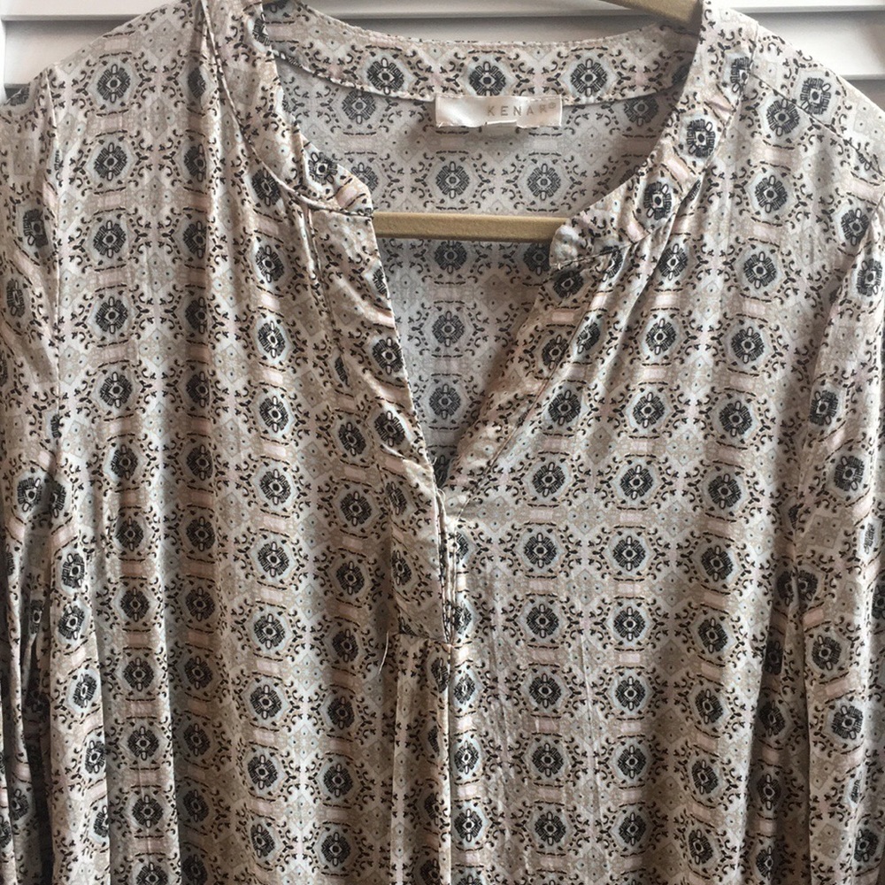 Pretty blouse - Picture 4 of 6
